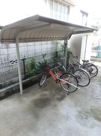 レオパレスワールド中和倉の物件内観写真